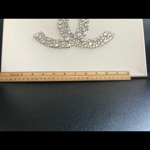 Luxury Canvas 👑 - Picture 2 of 6